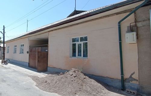6-room house, 6 m²