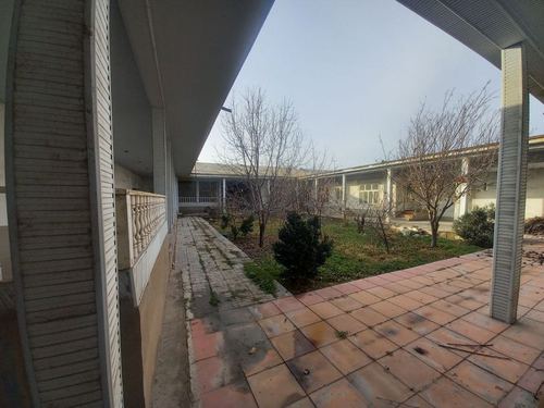 8-комнатный коттедж, 800 м²