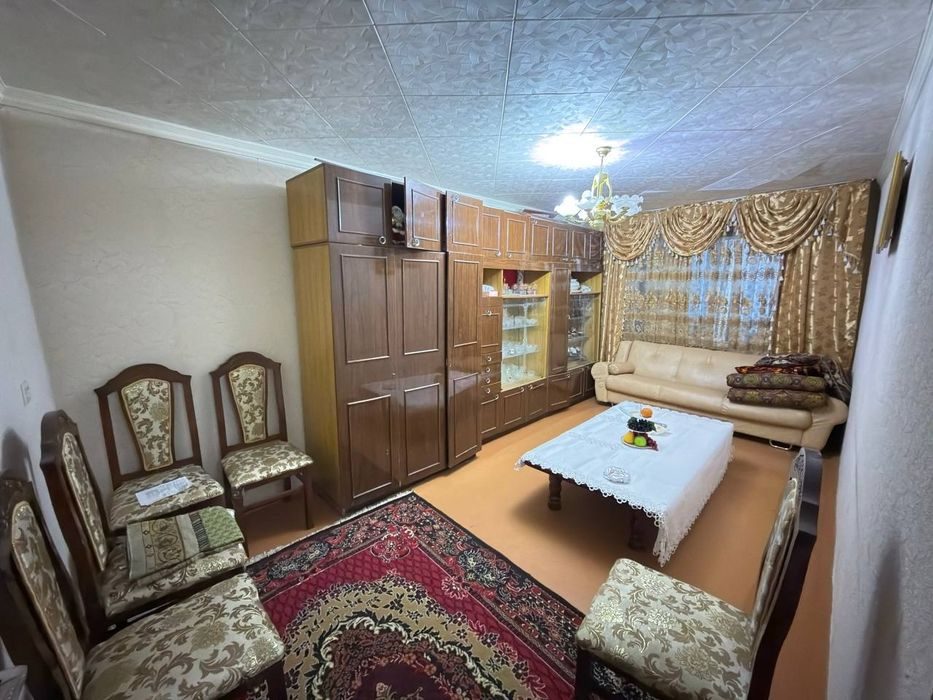 3-комнатная квартира, 67 м², Ангрен, на продажу
