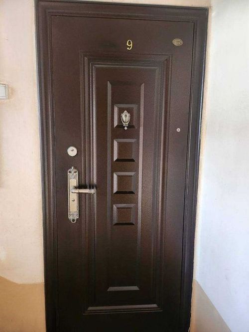 3-комнатная квартира, 4 м²