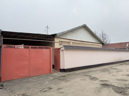 5-room house, 600 m²