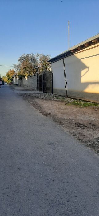 7-комнатный дом, 8 м², Янгибазар, на продажу