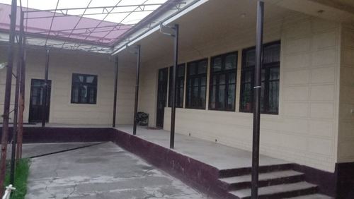 7-комнатный дом, 600 м²