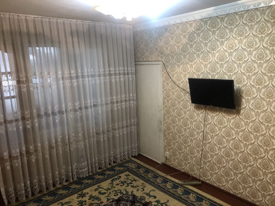 2-комнатная квартира, 45 м², Ангрен, в аренду