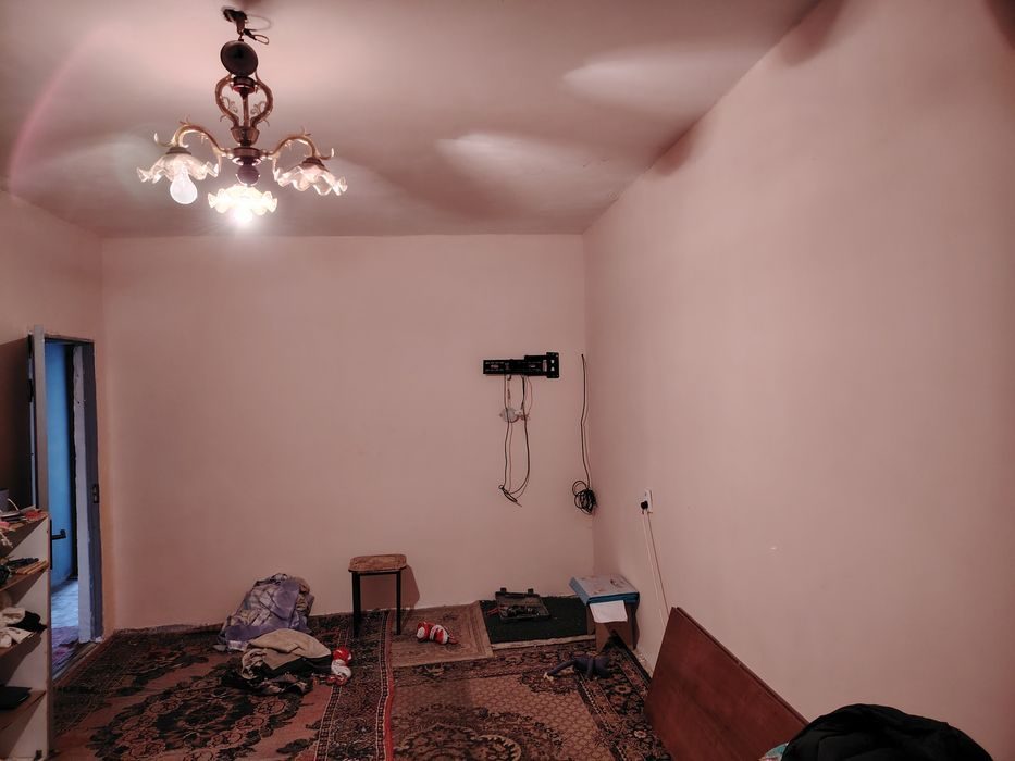 3-комнатная квартира, 71 м², Ахангаран, на продажу