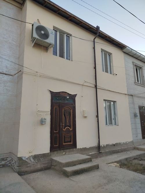 6-комнатная квартира, 200 м²
