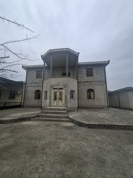 12-комнатная квартира, 400 м², Ургенч, на продажу