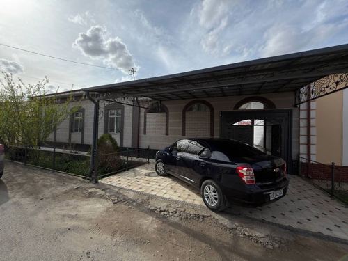 5-комнатная часть дома, 600 м²