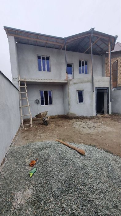 4-комнатный дом, 200 м², Ургенч, на продажу