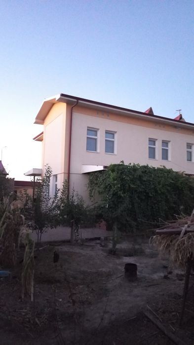 4-комнатный коттедж, 400 м²