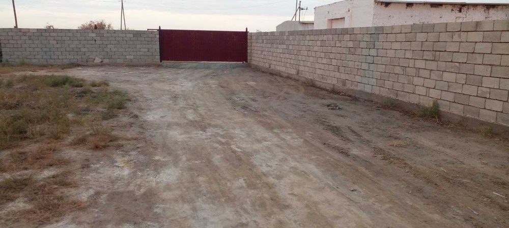 1-комнатная дача, 6000 м², Ургенч, на продажу