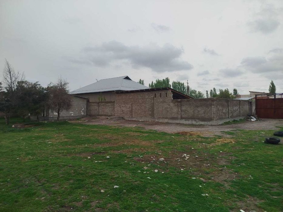 Srochna Joy sotiladi Bo'stonliqda