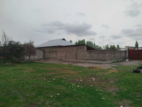 Srochna Joy sotiladi Bo'stonliqda