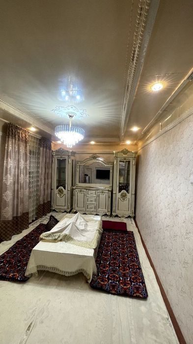 9-комнатная квартира, 6 м², Зангиата, на продажу