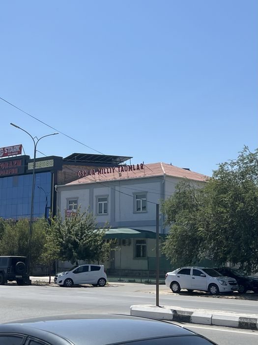 8-комнатный дом, 420 м², Ургенч, в аренду