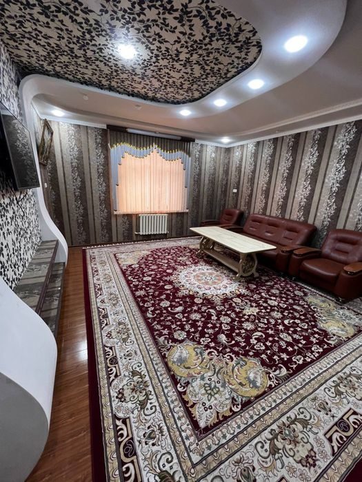 3-комнатная квартира, 100 м², Ургенч, в аренду