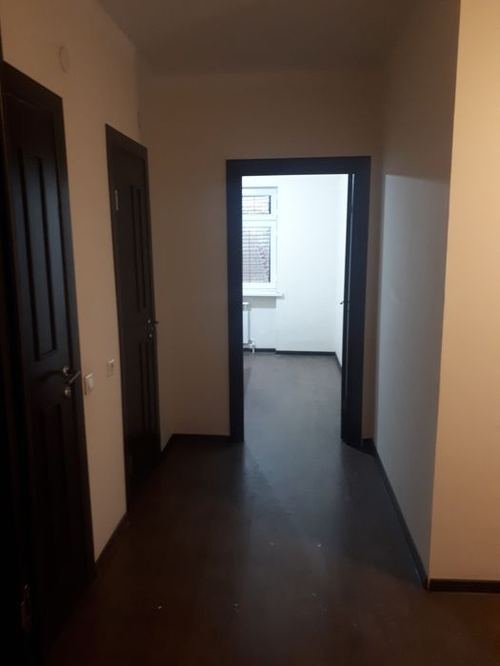 3-xonali kvartira, 76 m²