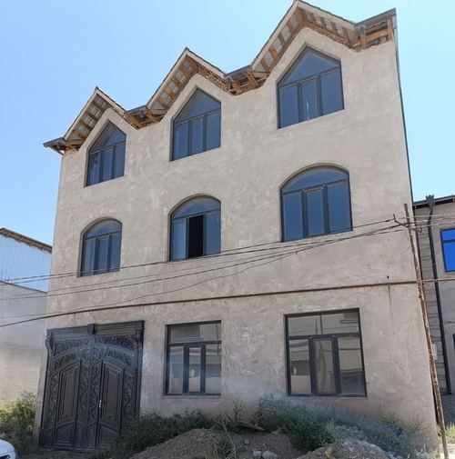 8-комнатная дача, 280 м²