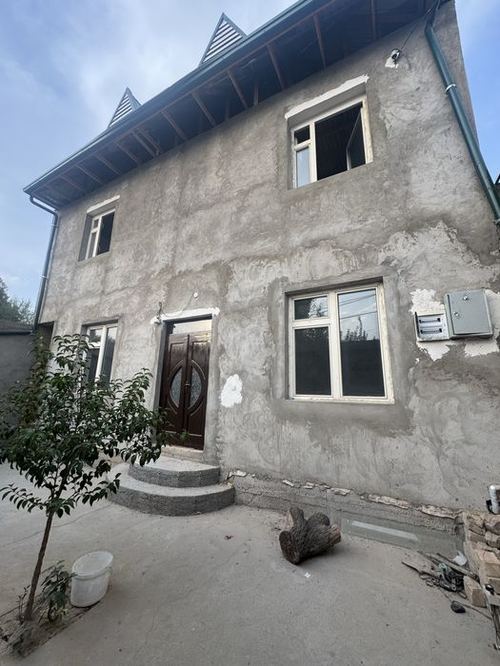 7-комнатный дом, 2000 м²