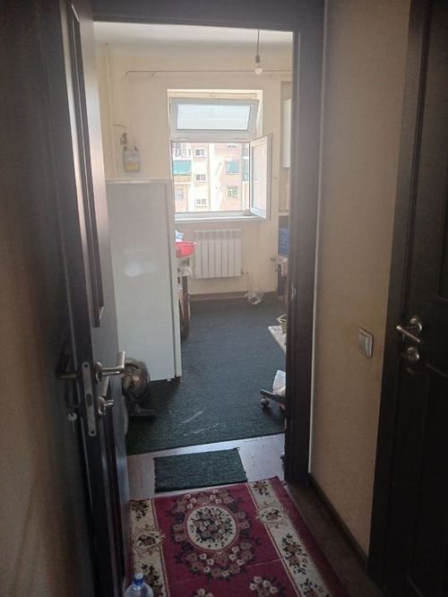 3-xonali kvartira, 65 m²