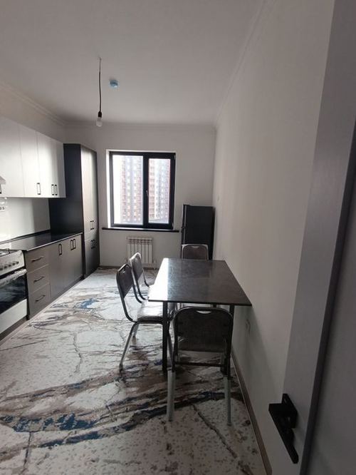 2-xonali kvartira, 70 m²