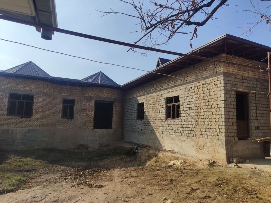9-room house, 400 m², Zangiata, for sale