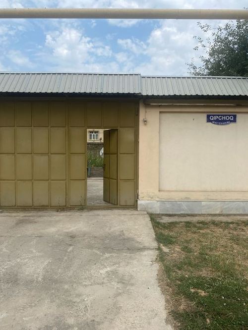 2-xonali uy qismi, 400 m²