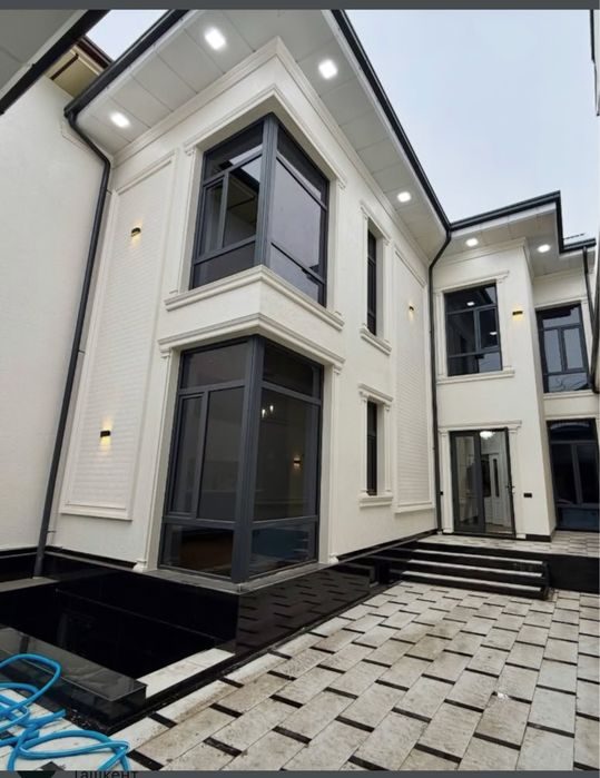 6-комнатная часть дома, 240 м², Зангиата, на продажу