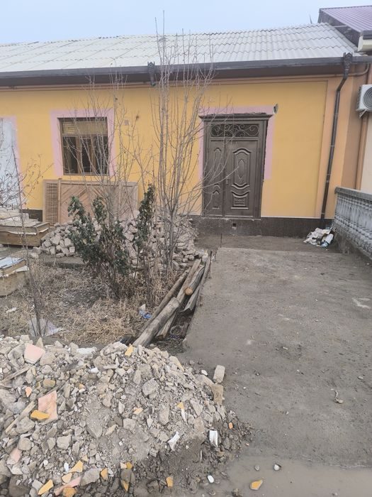 4-комнатная часть дома, 230 м², Ургенч, на продажу