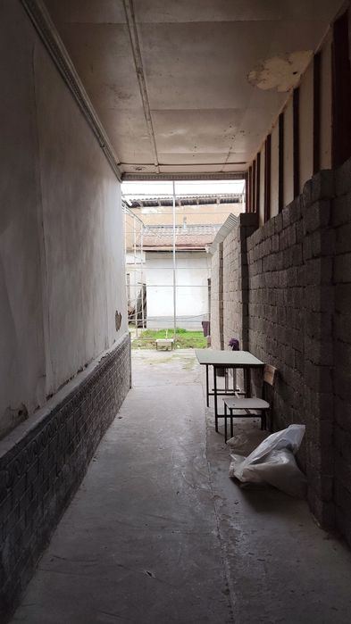 5-room house, 1.8 m²