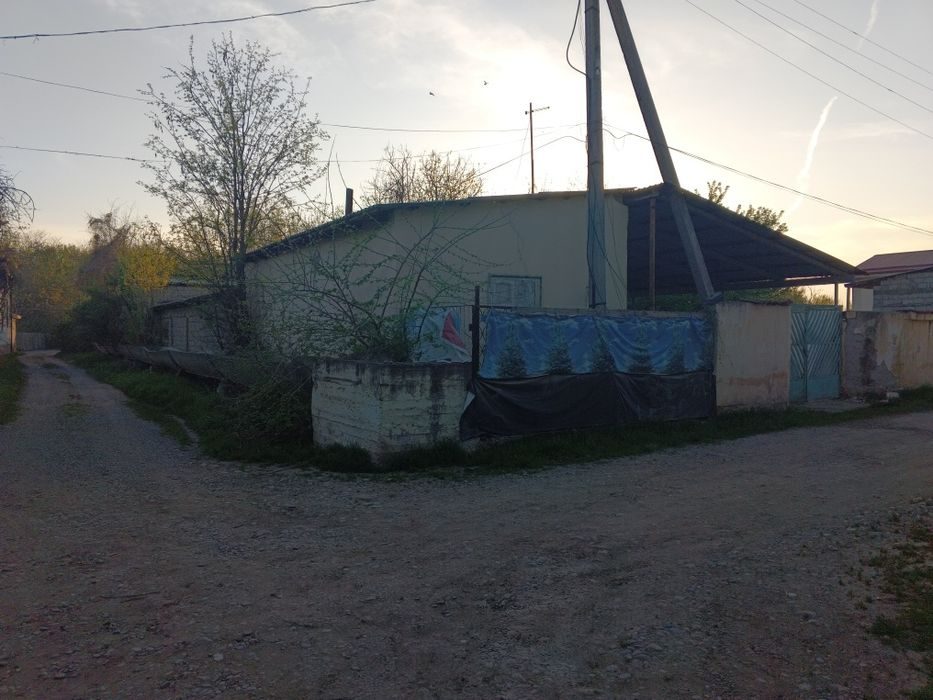 2-комнатная дача, 600 м², Зангиата, на продажу