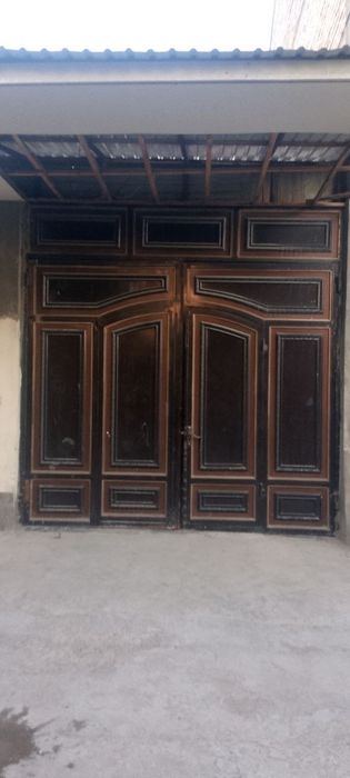 12-комнатная часть дома, 600 м²