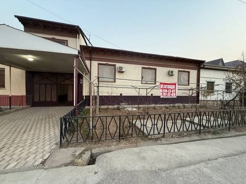 9-room house, 8 m²