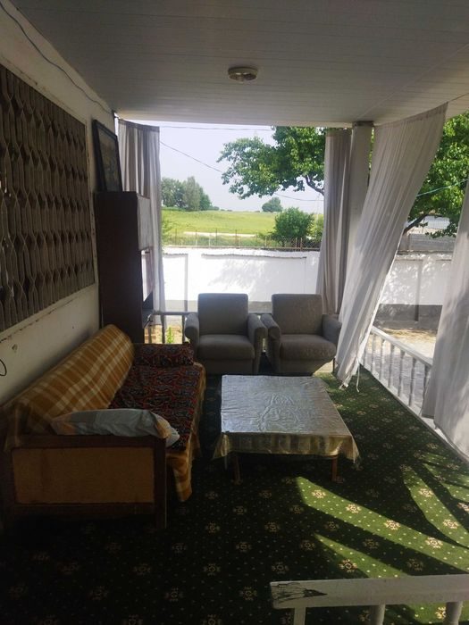 5-комнатный дом, 670 м², Зангиата, на продажу