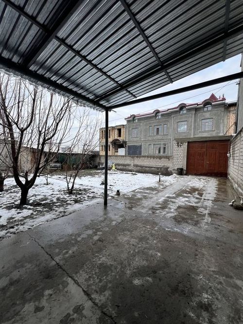 3-комнатный дом, 400 м²