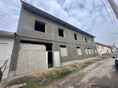 12-комнатный дом, 500 м²