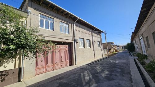 8-комнатный дом, 800 м²