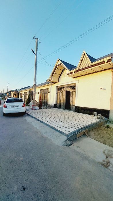 7-комнатный дом, 200 м²