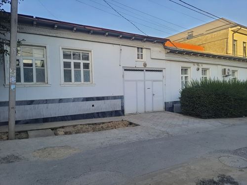 8-xonali uy, 11 m²