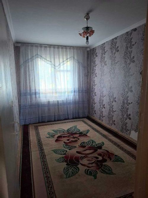 4-комнатная квартира, 85 м²