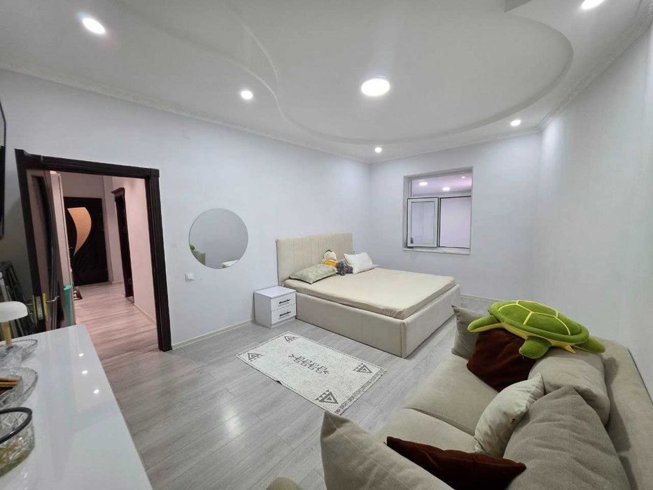 3-room apartment, 70 m², Bukhara, for sale