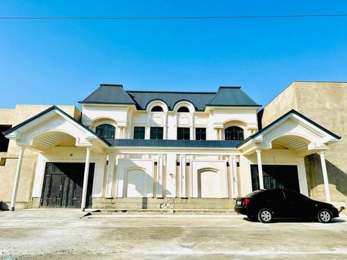 5-room cottage, 300 m²