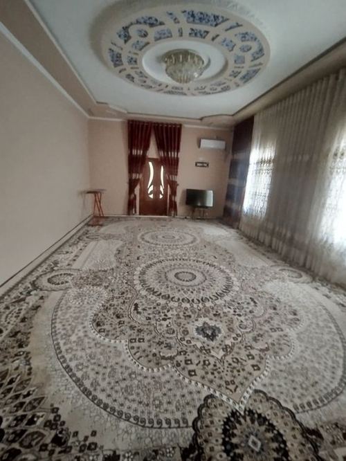 2-room house, 450 m²