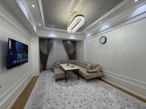 3-xonali kvartira, 83 m²