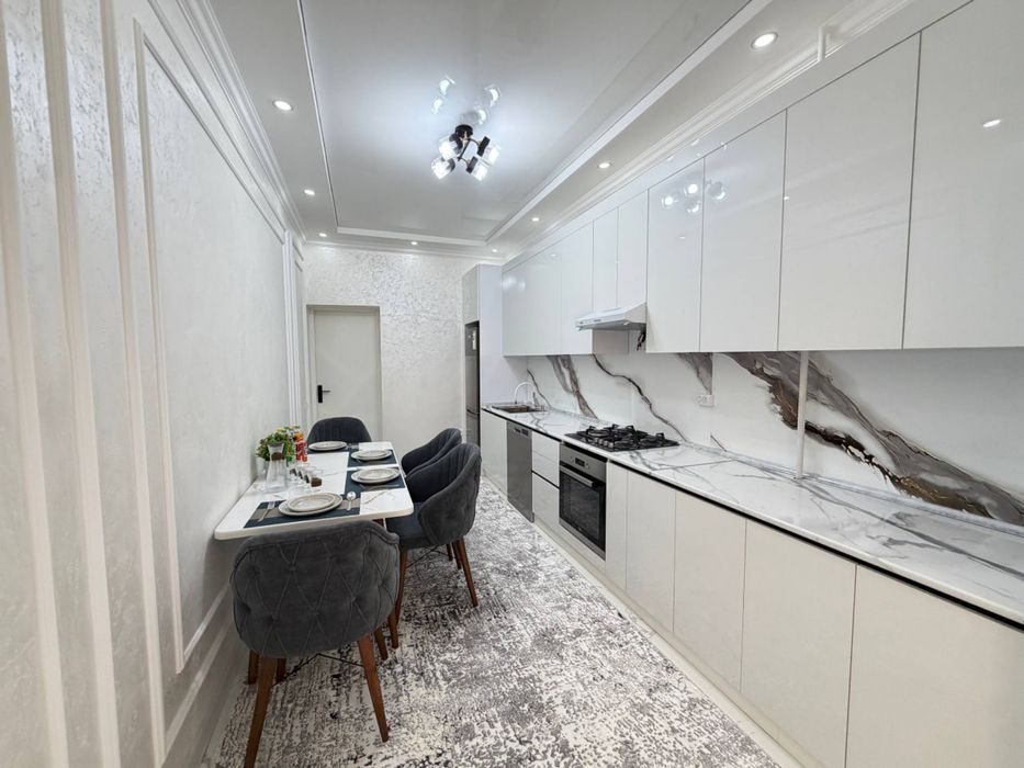 2-комнатная квартира, 81 м², Самарканд, на продажу