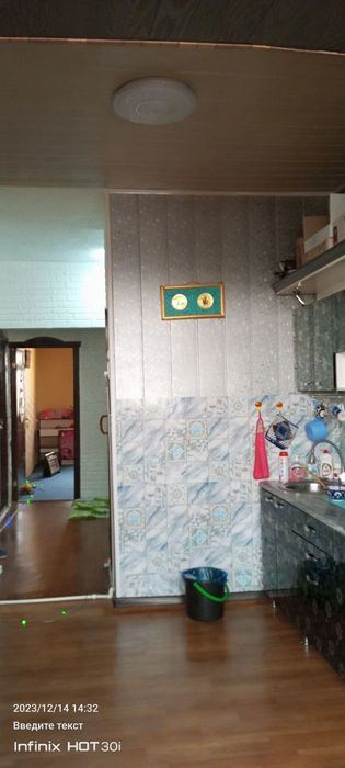 3-xonali kvartira, 90 m²