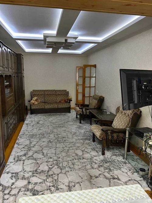 3-xonali kvartira, 76 m²