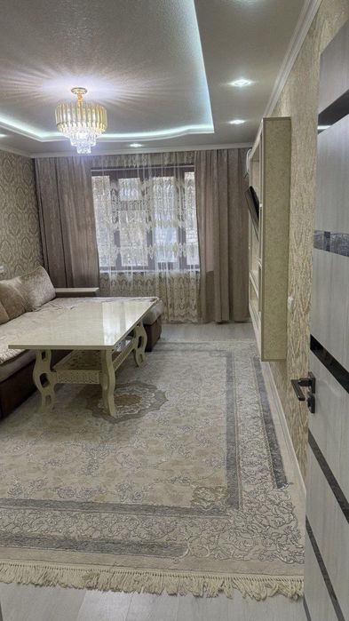 4-комнатная квартира, 90 м²