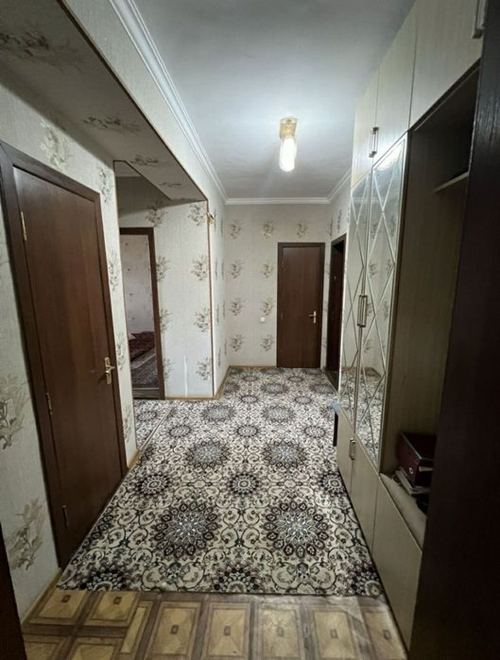 3-xonali kvartira, 90 m²