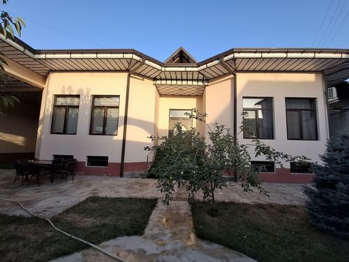 4-xonali kvartira, 100 m²